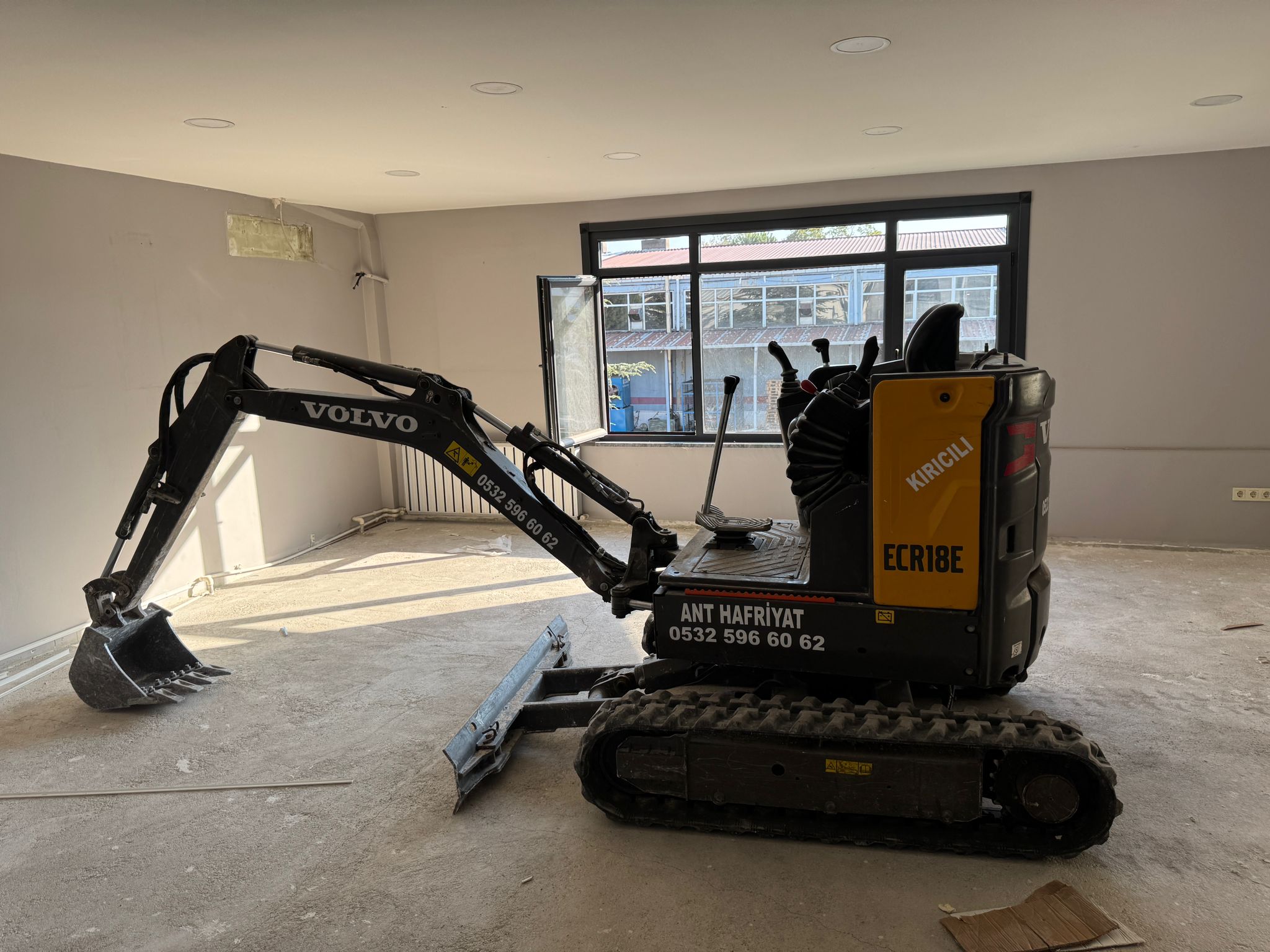 WhatsApp Image 2025-12-24 at 21.04.11